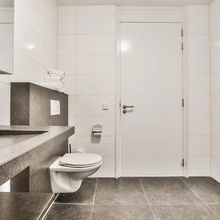 Appartement Met Frontaal Zeezicht In