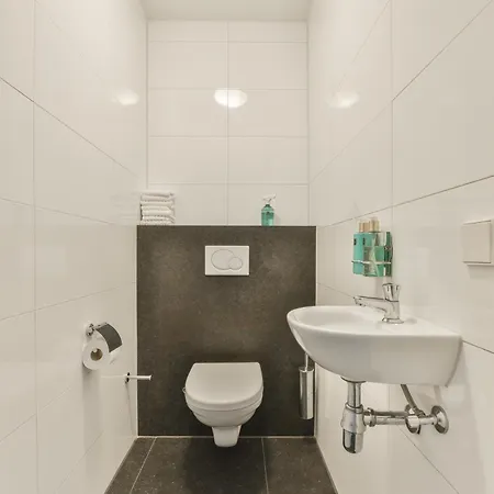 Met Frontaal Zeezicht In *